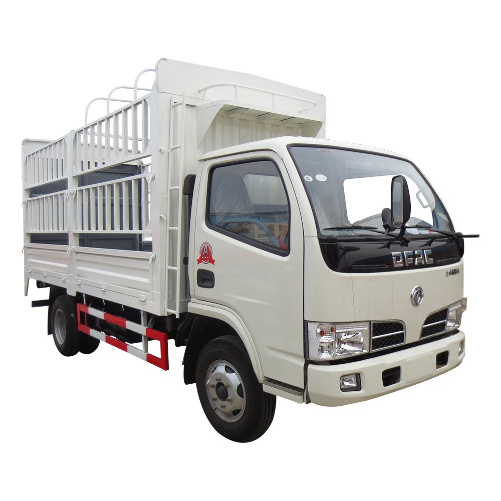 Xe tải chở hàng